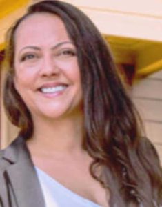 A headshot of Lucy Petry.